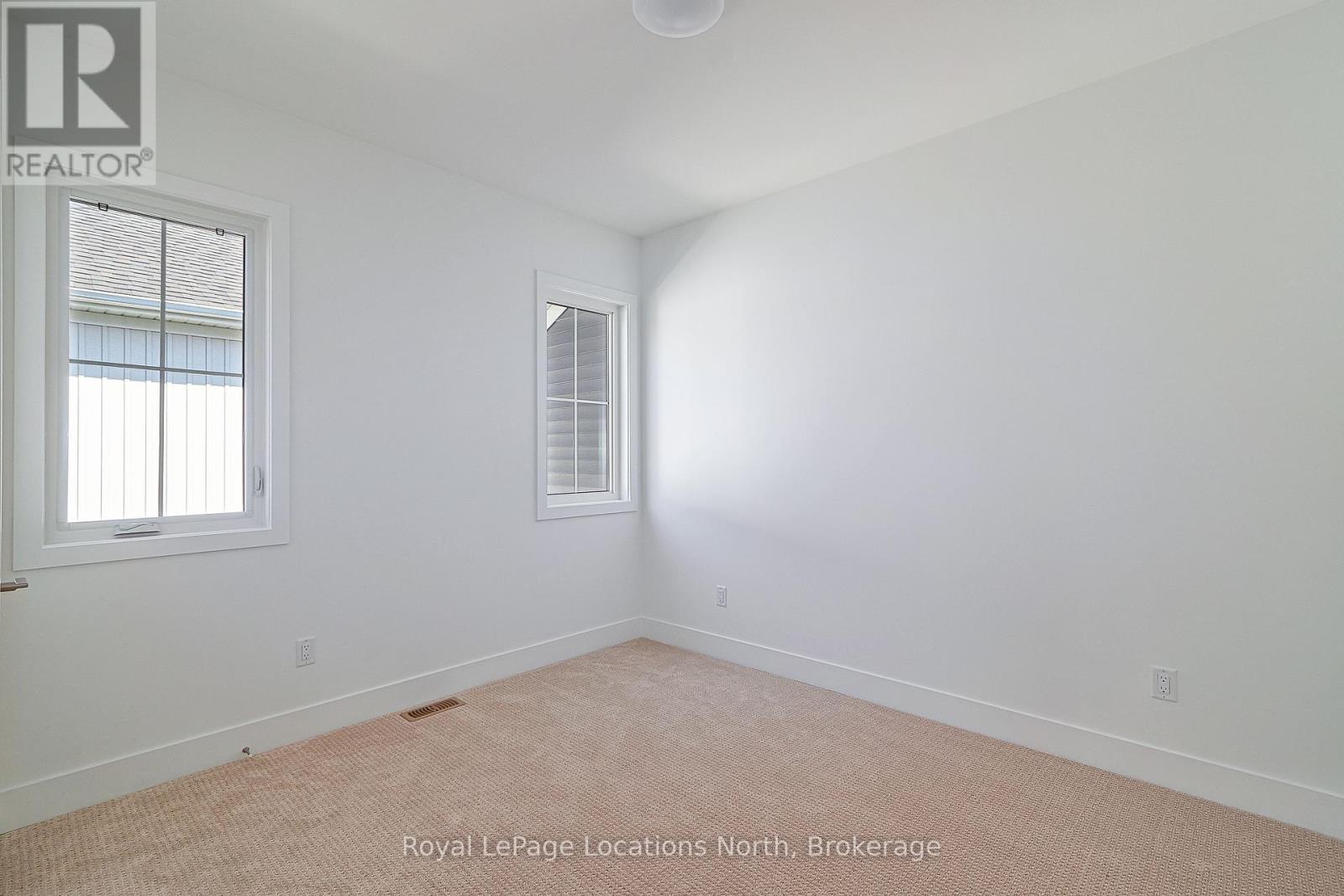 64 52nd Street S, Wasaga Beach, Ontario  L9Z 1W8 - Photo 21 - S12272991