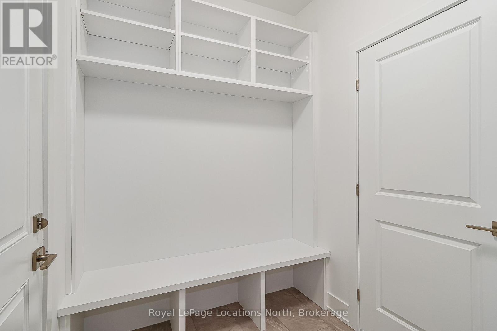 60 52nd Street S, Wasaga Beach, Ontario  L0M 1P0 - Photo 22 - S12272994