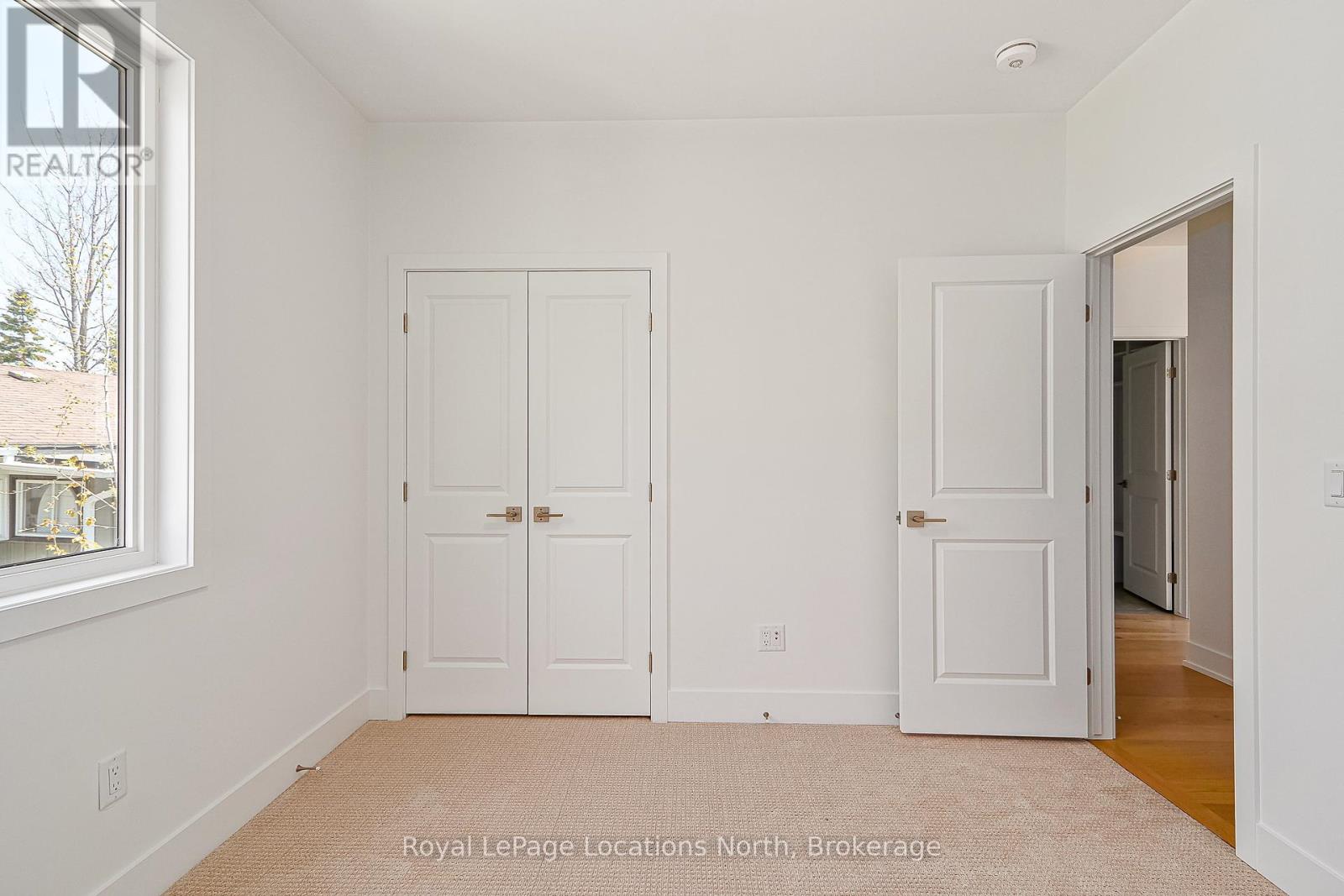 60 52nd Street S, Wasaga Beach, Ontario  L0M 1P0 - Photo 27 - S12272994