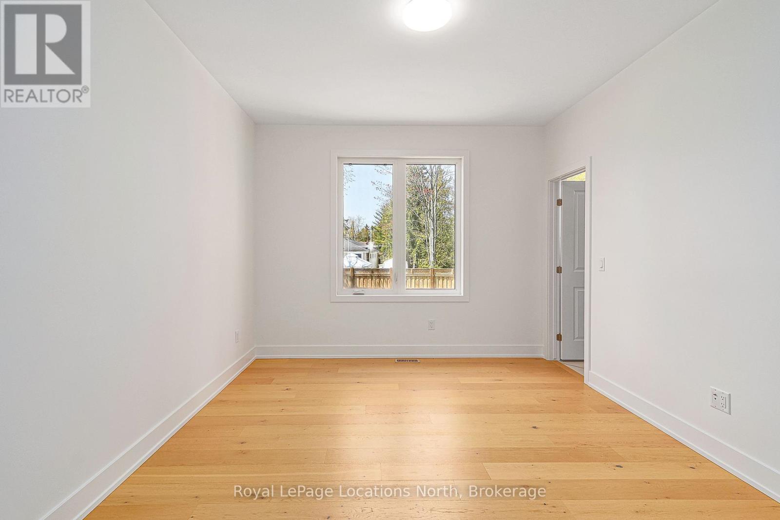 60 52nd Street S, Wasaga Beach, Ontario  L0M 1P0 - Photo 28 - S12272994