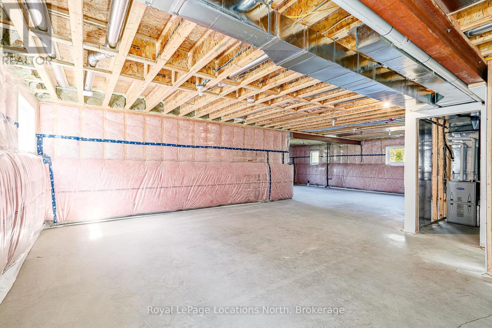 60 52nd Street S, Wasaga Beach, Ontario  L0M 1P0 - Photo 37 - S12272994