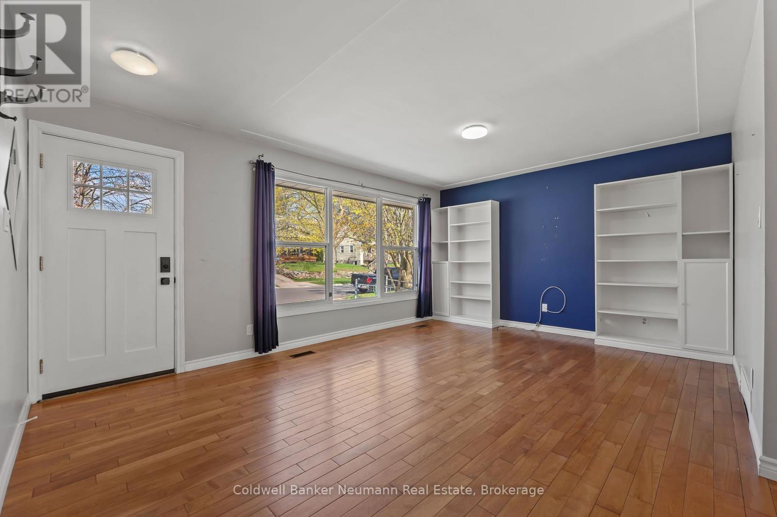 Property at 56 RIDGEWOOD AVENUE image 4