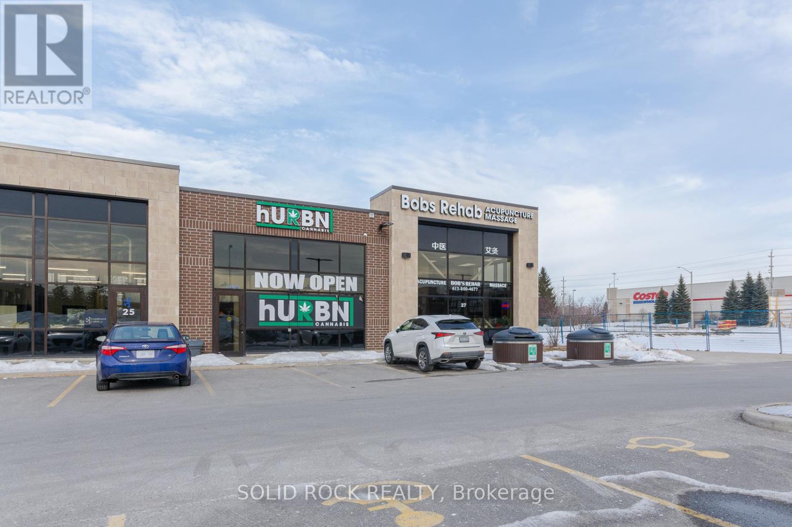 767 Silver Seven Road, Ottawa, Ontario  K2V 0H1 - Photo 3 - X12272802