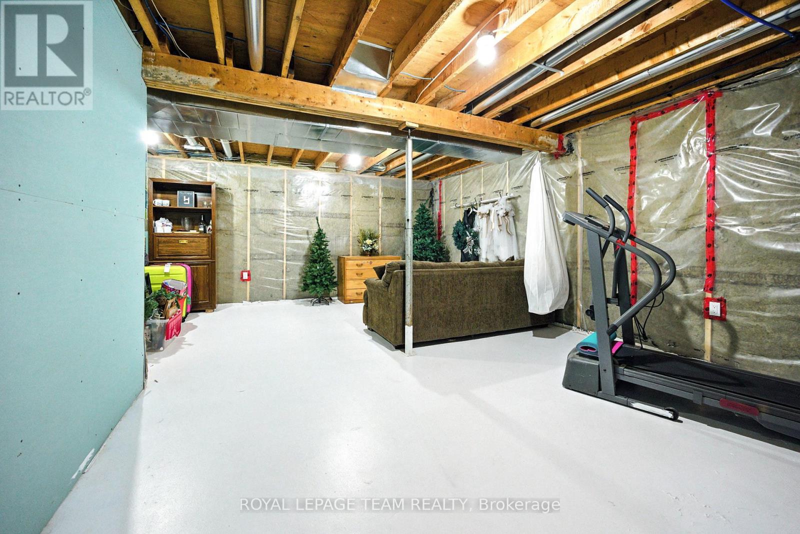 15 Main Street, Merrickville-Wolford, Ontario  K0G 1G0 - Photo 30 - X12272892