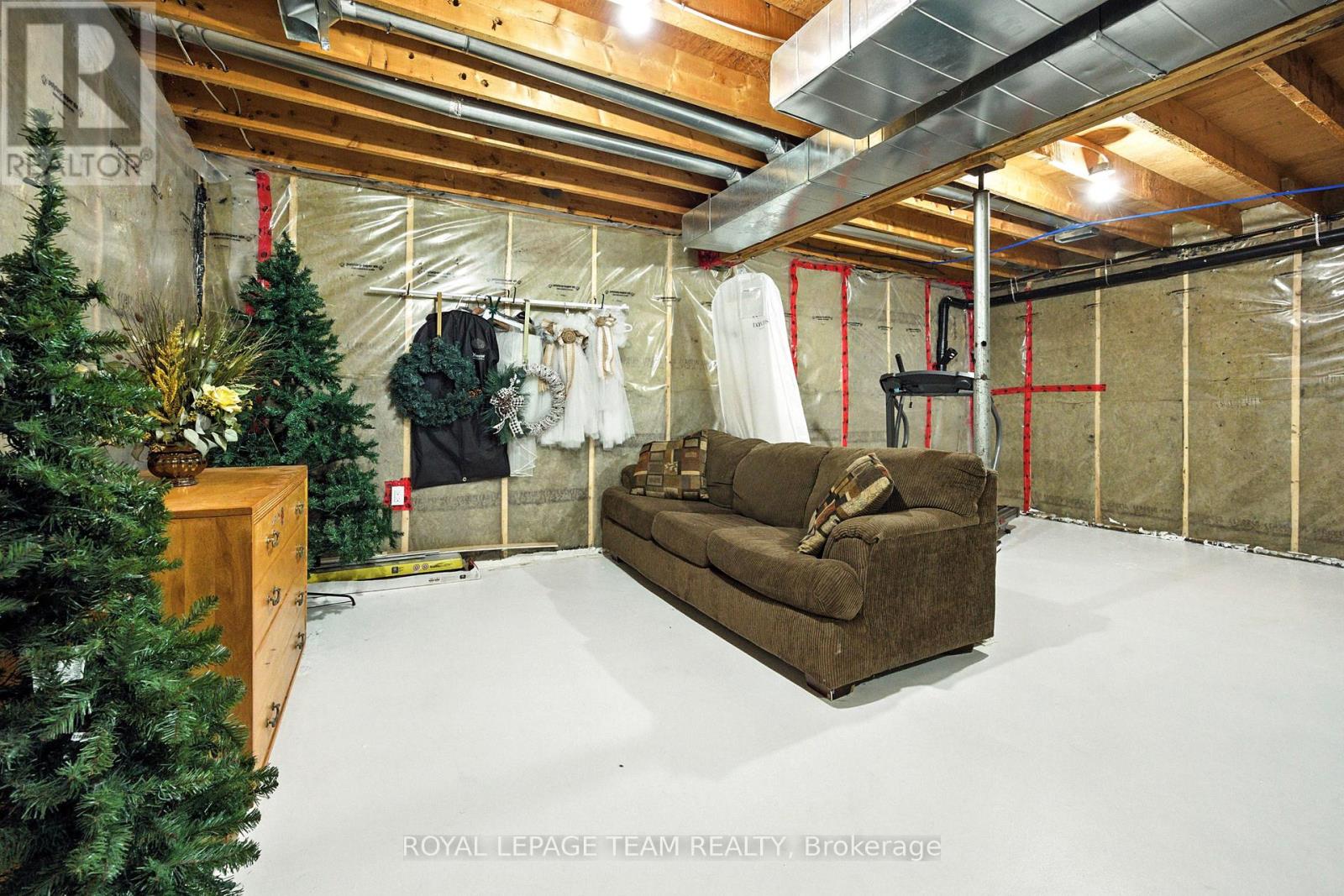 15 Main Street, Merrickville-Wolford, Ontario  K0G 1G0 - Photo 31 - X12272892