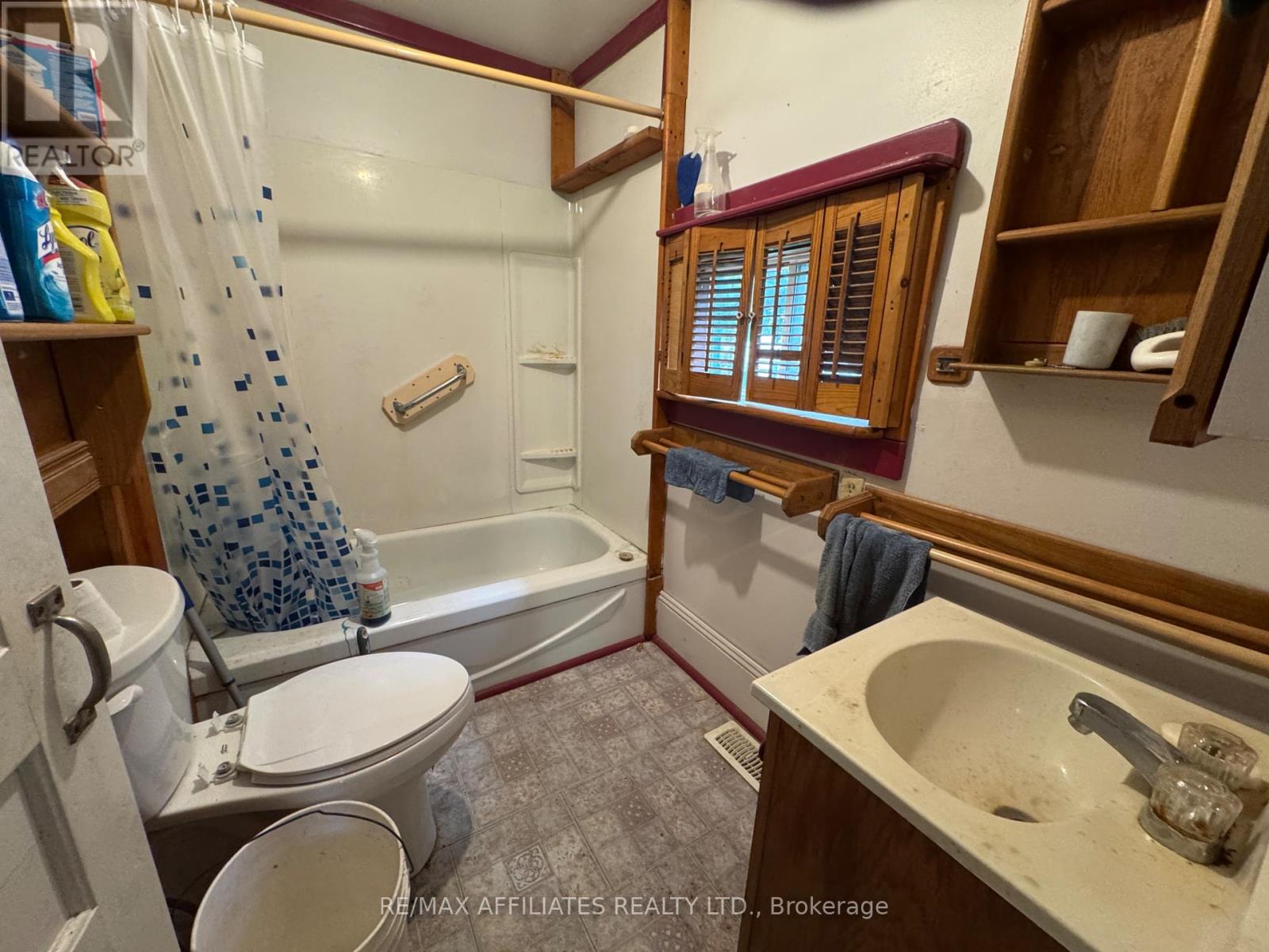 12 Helen Street, Smiths Falls, Ontario  K7A 2M3 - Photo 12 - X12272940