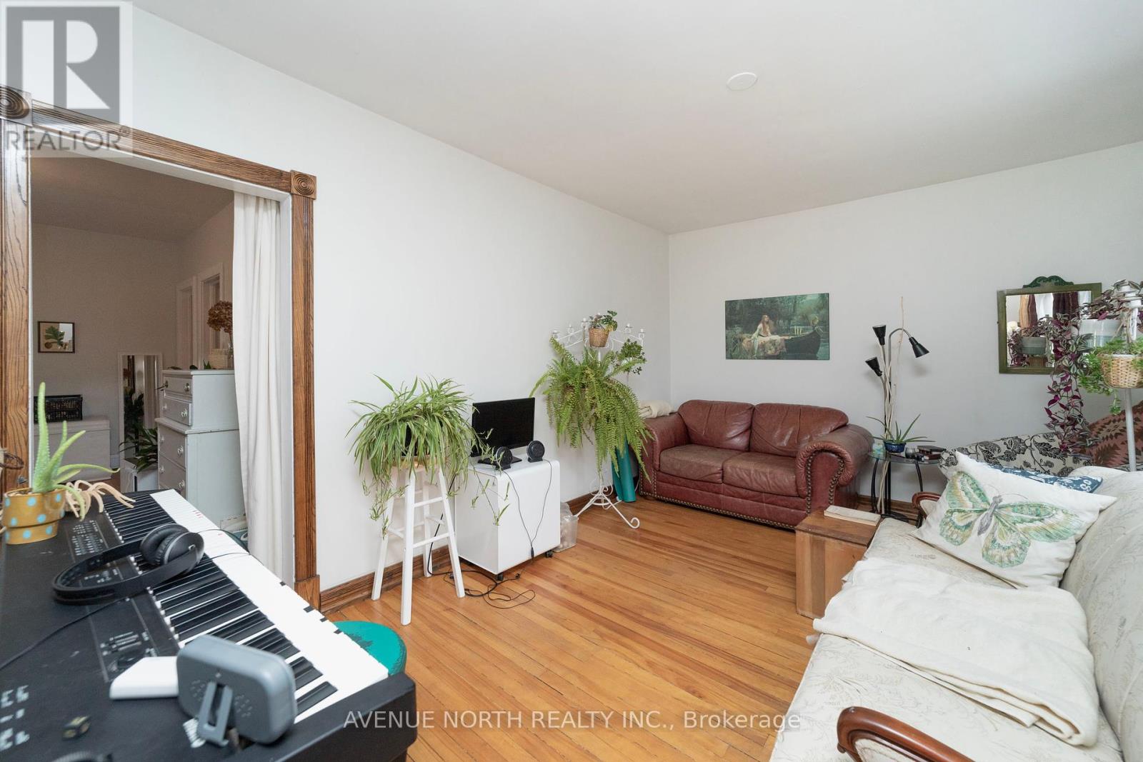 40 Vaughan Street, Ottawa, Ontario  K1M 1X1 - Photo 17 - X12272941