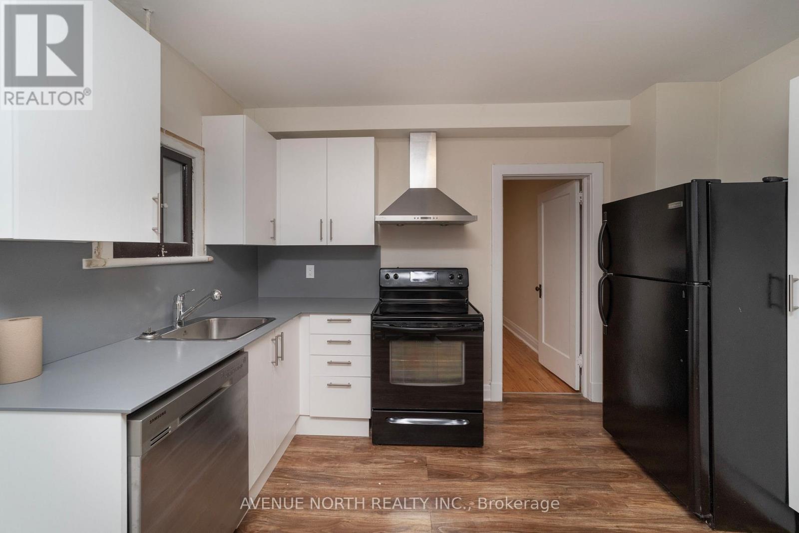 40 Vaughan Street, Ottawa, Ontario  K1M 1X1 - Photo 25 - X12272941