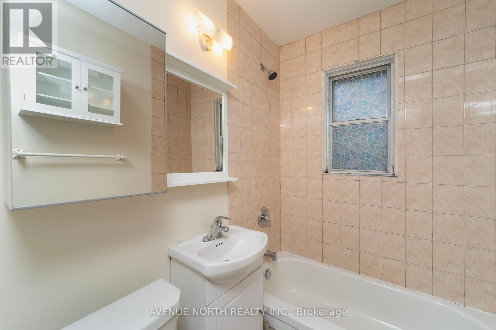 40 Vaughan Street, Ottawa, Ontario  K1M 1X1 - Photo 41 - X12272941