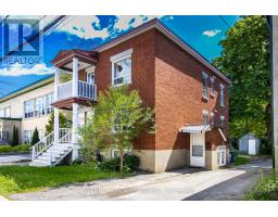 40 VAUGHAN STREET, Ottawa, Ontario