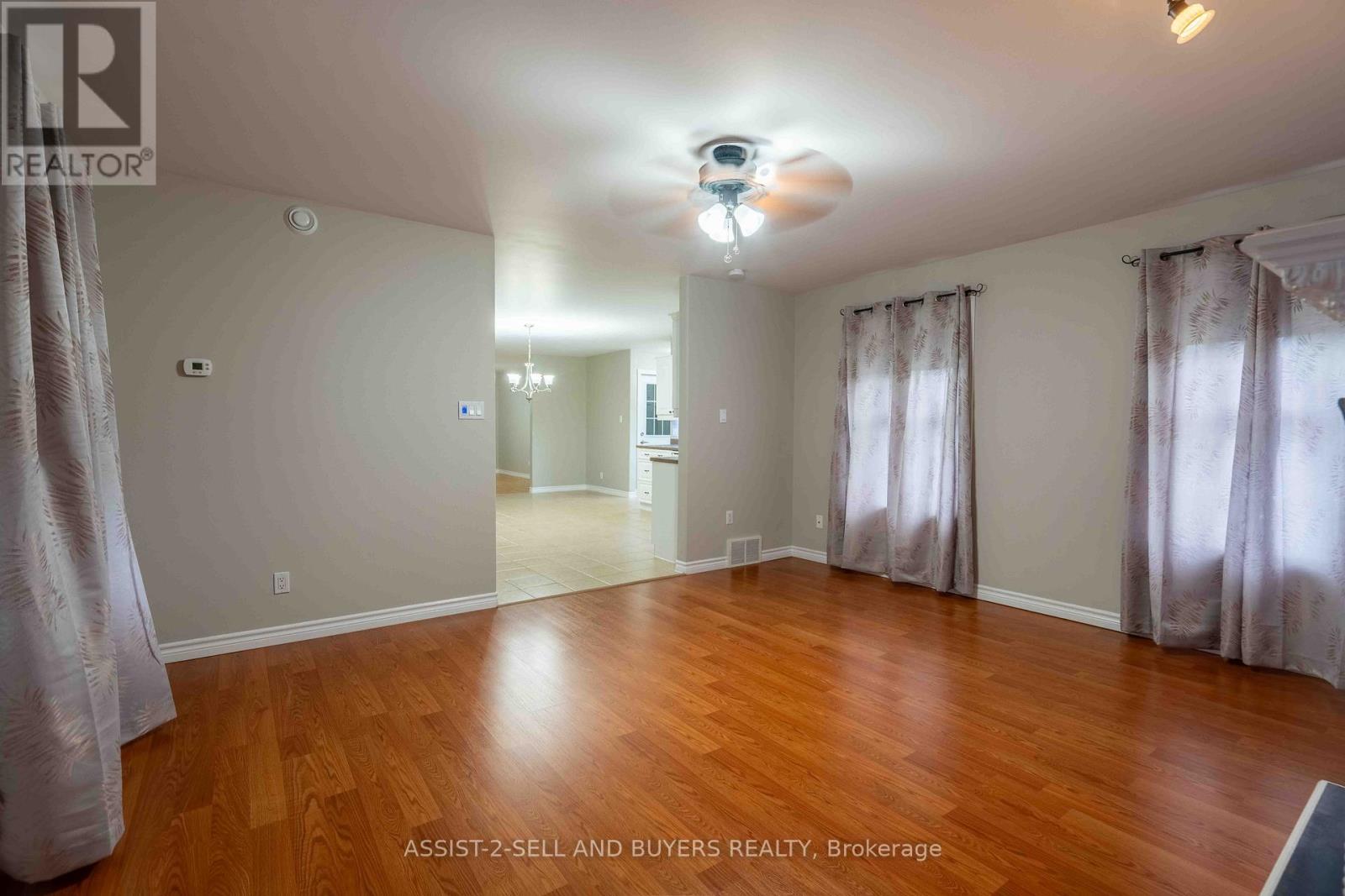 18267 Samuel Drive S, South Glengarry, Ontario  K6H 7J1 - Photo 31 - X12186255