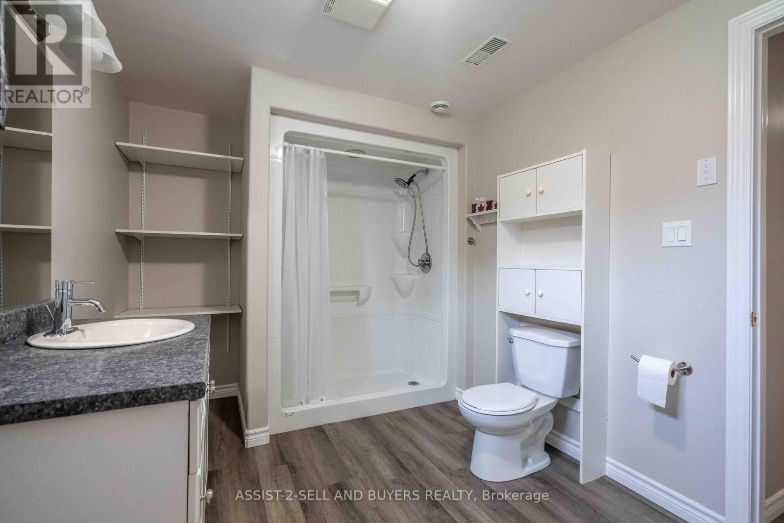 18267 Samuel Drive S, South Glengarry, Ontario  K6H 7J1 - Photo 37 - X12186255