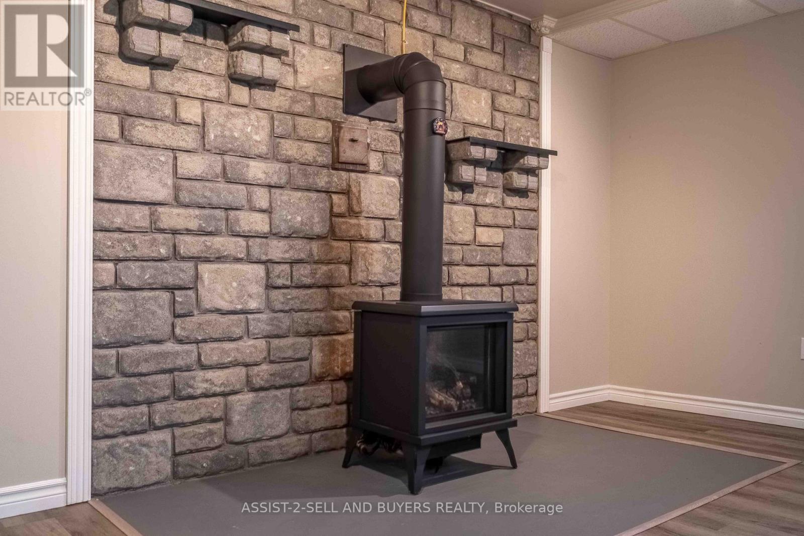 18267 Samuel Drive S, South Glengarry, Ontario  K6H 7J1 - Photo 46 - X12186255