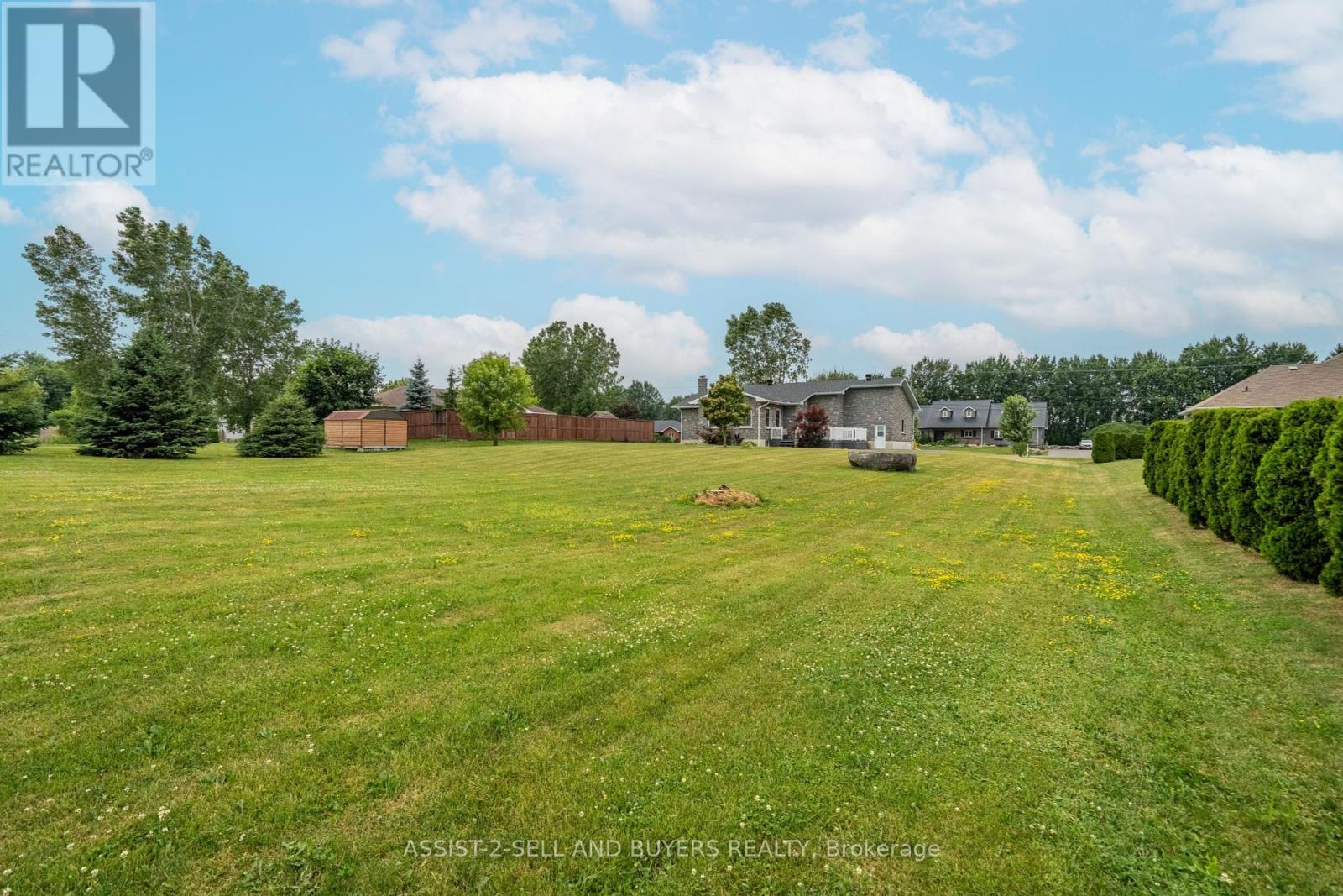 18267 Samuel Drive S, South Glengarry, Ontario  K6H 7J1 - Photo 50 - X12186255