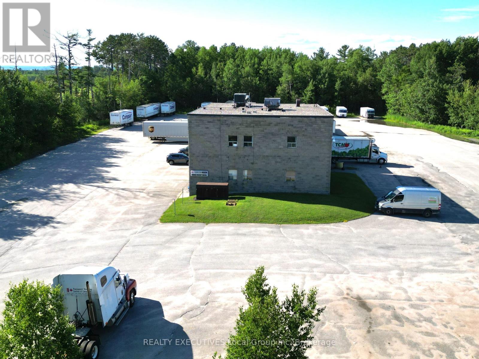 Unit #2 - 25 Willow Drive, North Bay, Ontario  P1A 4A9 - Photo 5 - X12272837