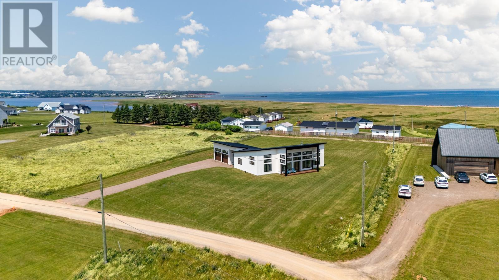 44 Sunrise Drive, Anglo Rustico, Prince Edward Island  C0A 1X0 - Photo 2 - 202517057