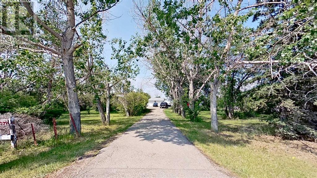 243039 Paradise Road, Chestermere, Alberta  T1X 0M9 - Photo 12 - A2234532