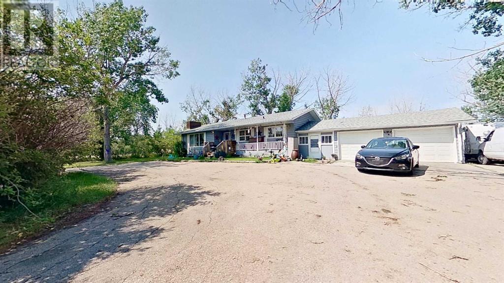 243039 Paradise Road, Chestermere, Alberta  T1X 0M9 - Photo 11 - A2234532