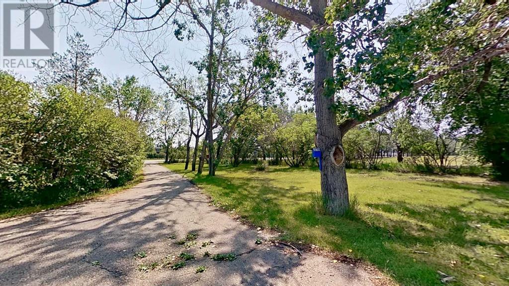 243039 Paradise Road, Chestermere, Alberta  T1X 0M9 - Photo 8 - A2234532