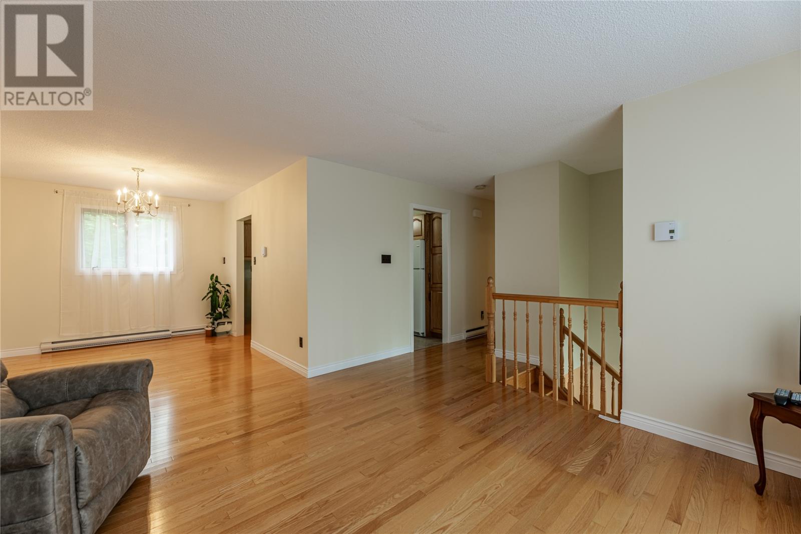 Property at 34 Hawker Crescent image 5
