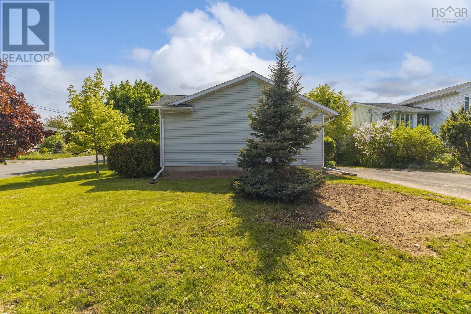 20 Centennial Drive, Antigonish, Nova Scotia  B2G 2Y9 - Photo 4 - 202513807