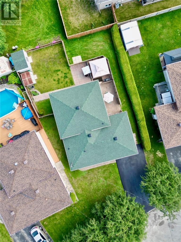 Property at 2509 Dorsett Drive image 3