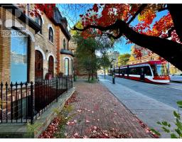 167 CARLTON STREET, Toronto, Ontario