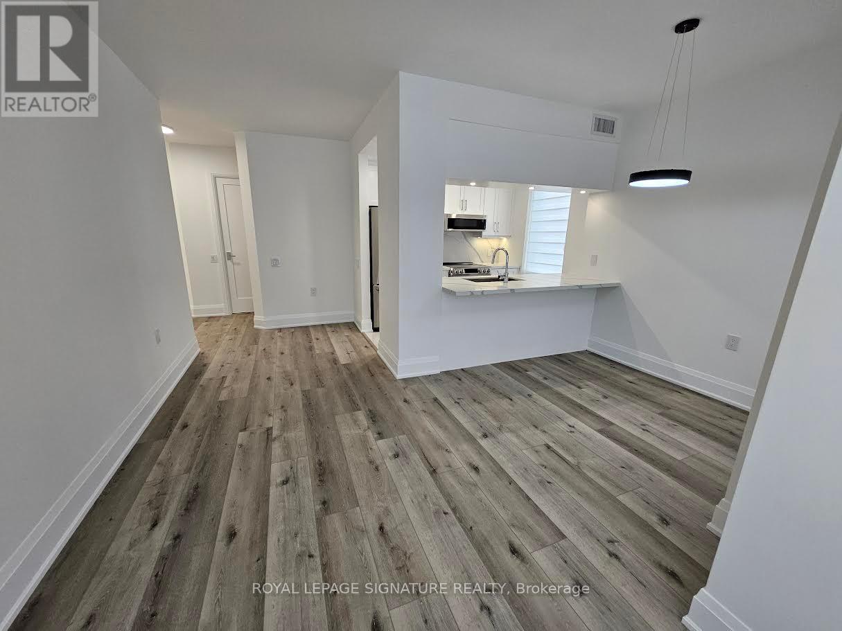 1602 - 85 Bloor Street E, Toronto, Ontario  M4W 3Y1 - Photo 5 - C12272929