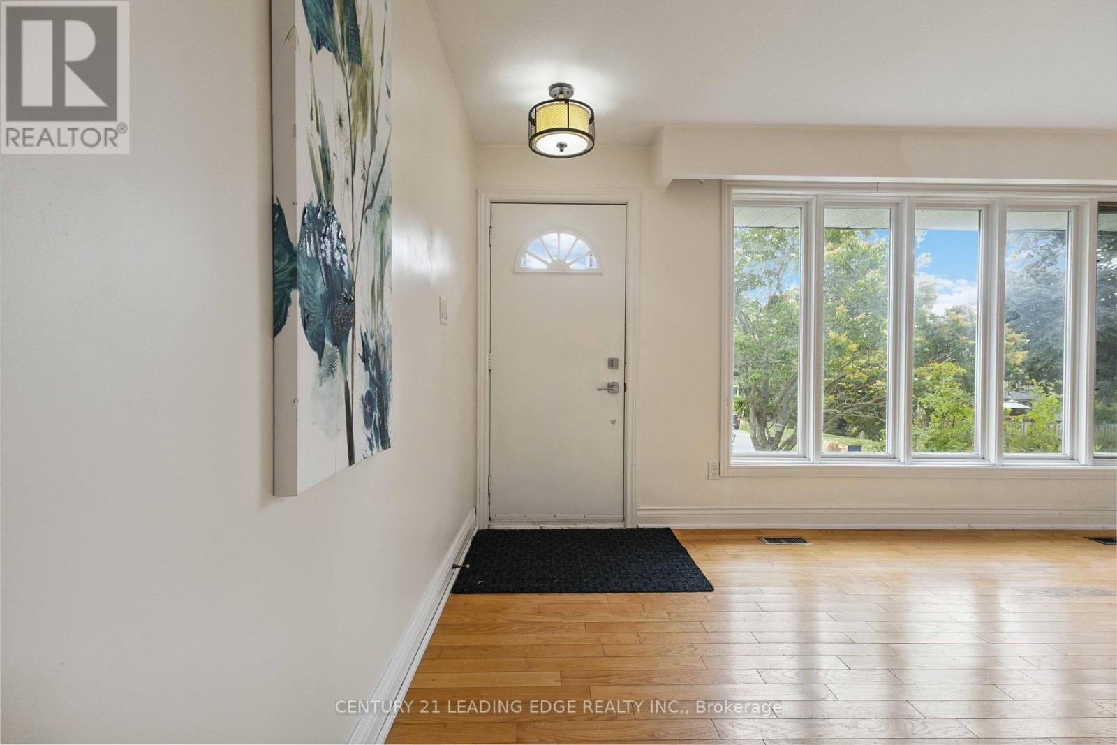 Property at 322 HILLCROFT STREET image 5