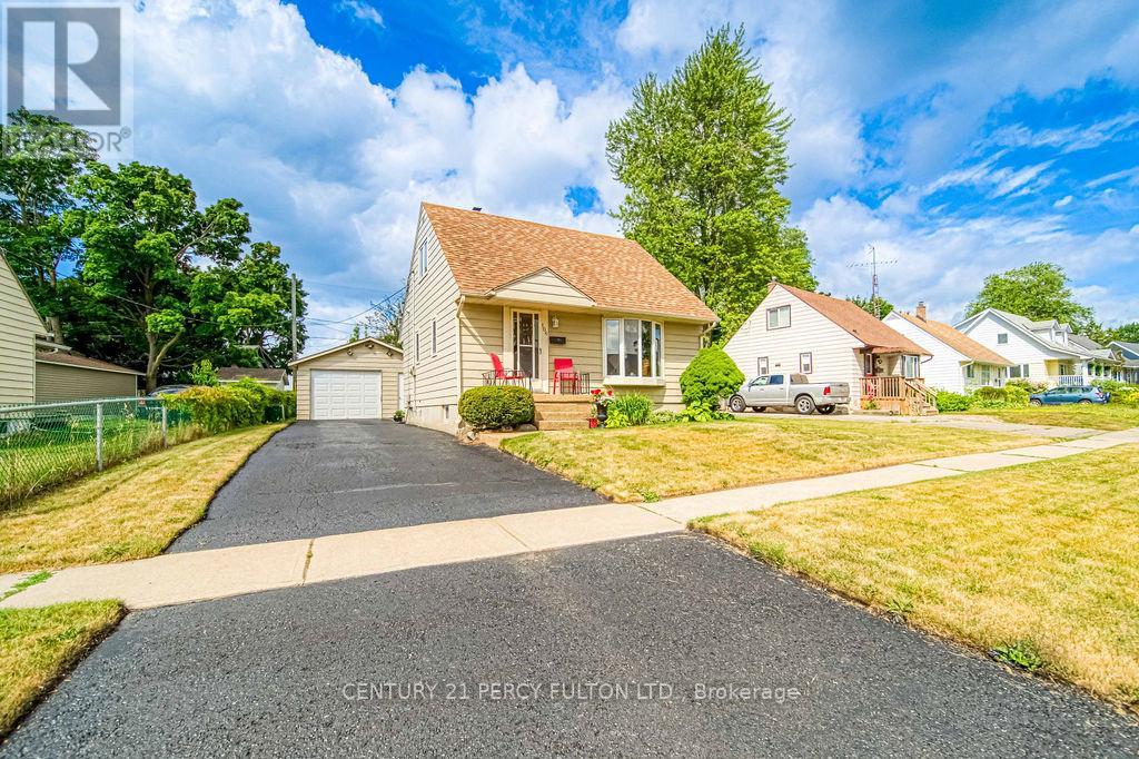 Property at 106 ADMIRAL ROAD image 2