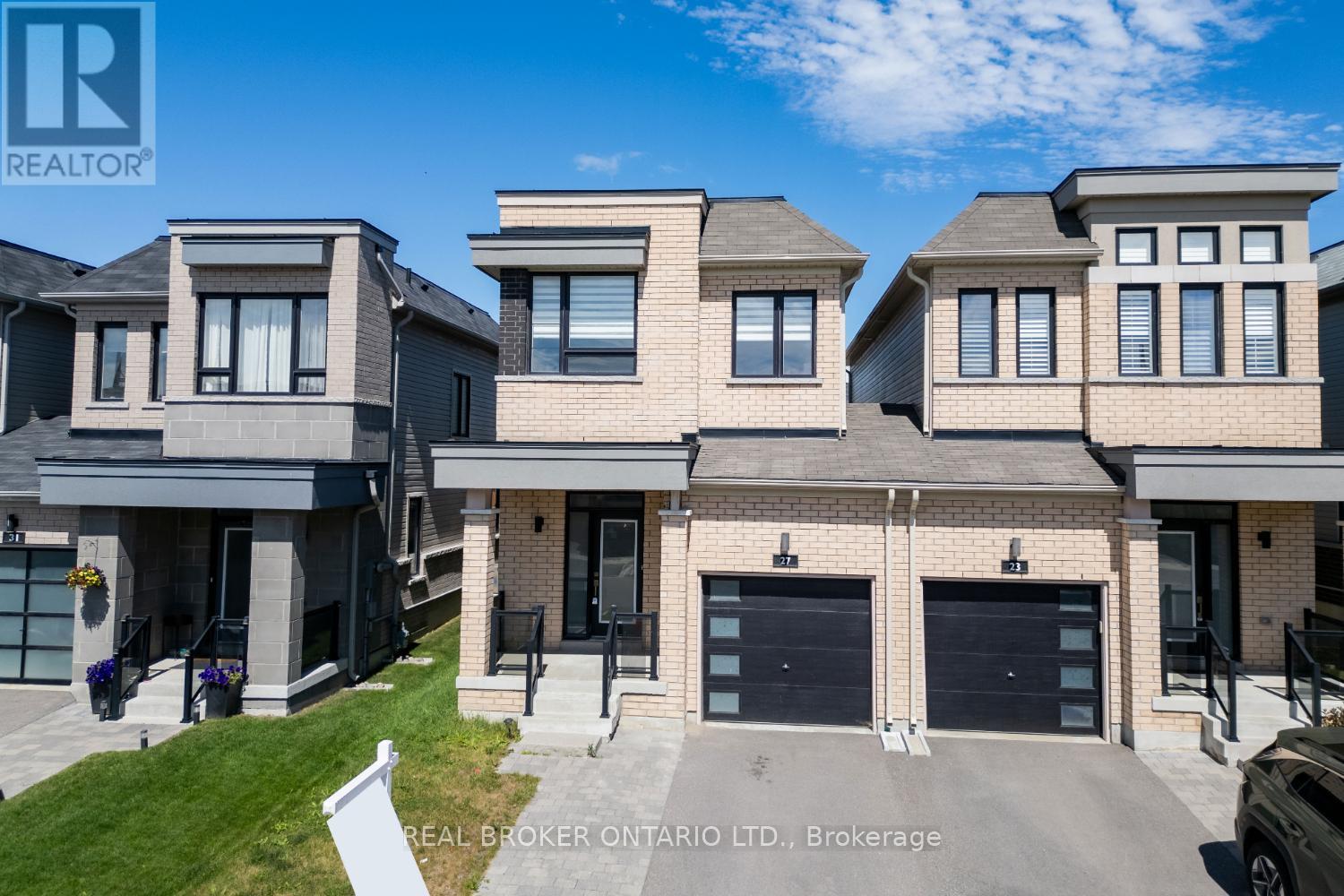 Property at 27 CRYDERMAN LANE image 3