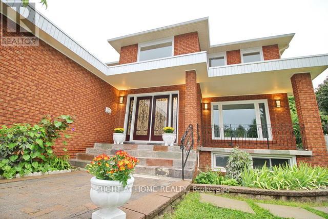 Property at 304 FIRGLEN RIDGE image 2