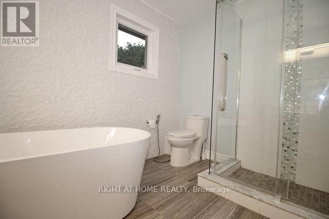 304 Firglen Ridge, Vaughan, Ontario  L4L 1N7 - Photo 21 - N12272784