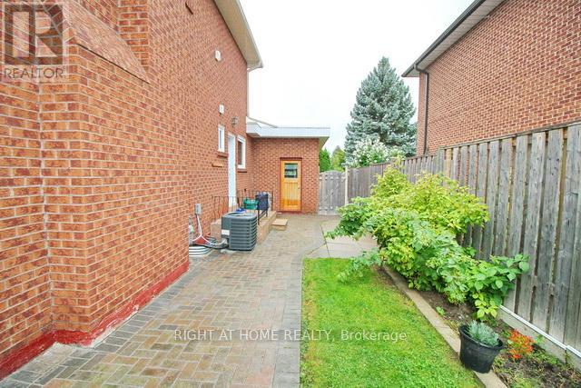 304 Firglen Ridge, Vaughan, Ontario  L4L 1N7 - Photo 33 - N12272784