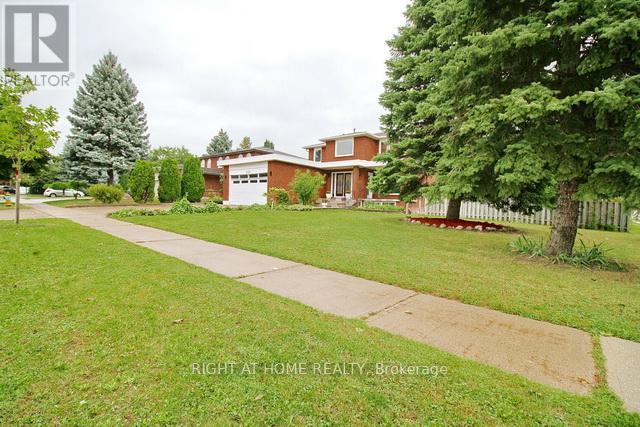 Property at 304 FIRGLEN RIDGE image 4