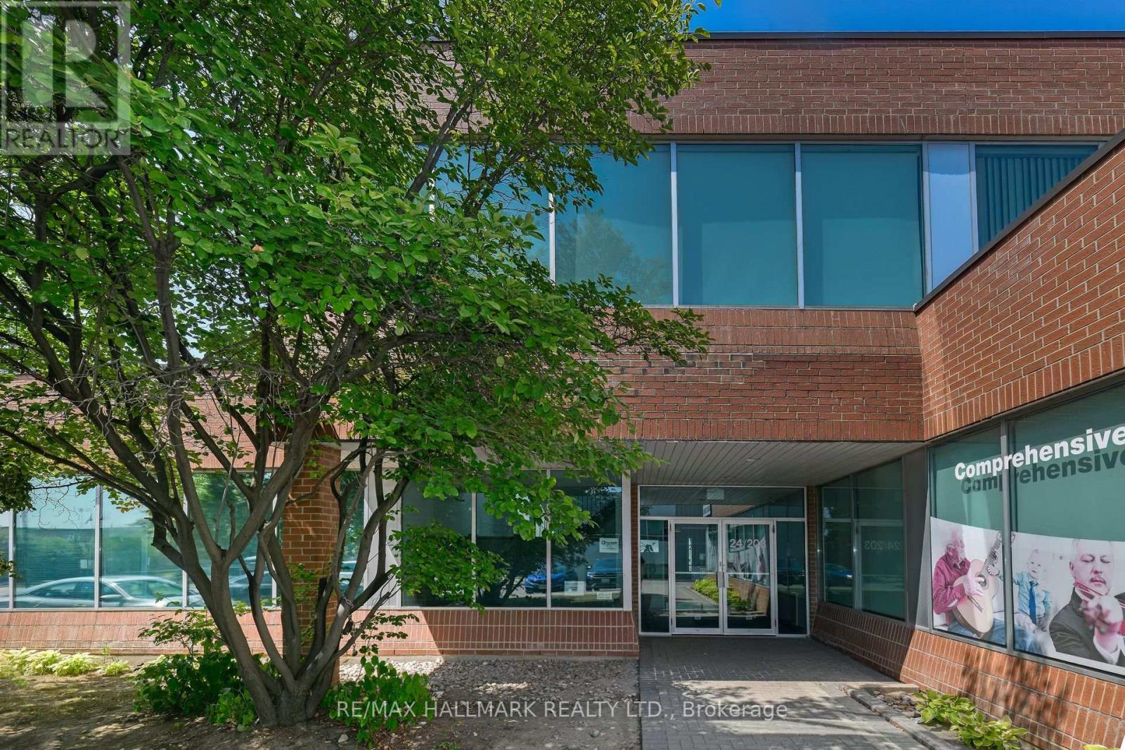 203 - 70 East Beaver Creek Road, Richmond Hill (Beaver Creek Business Park), Ontario  L4B 3B2 - Photo 2 - N12272857
