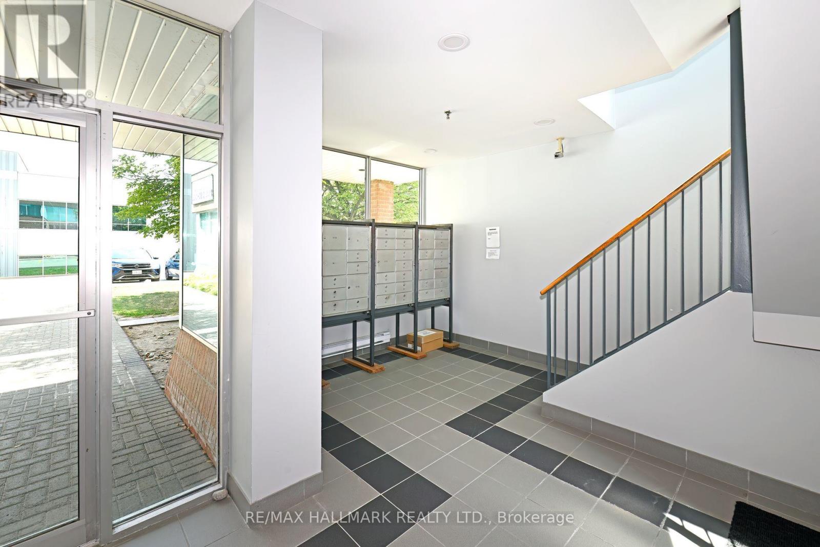 203 - 70 East Beaver Creek Road, Richmond Hill (Beaver Creek Business Park), Ontario  L4B 3B2 - Photo 34 - N12272857