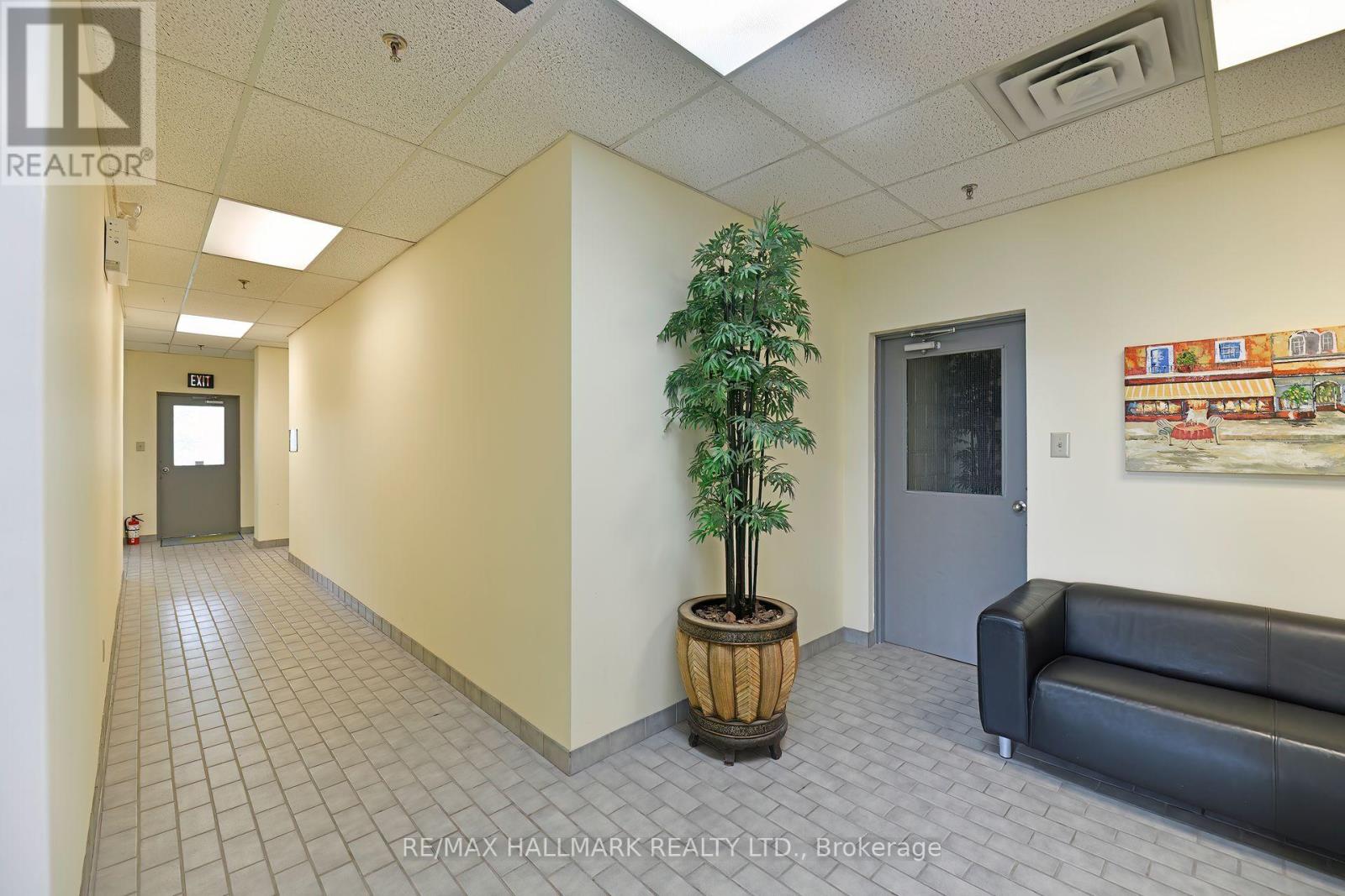 203 - 70 East Beaver Creek Road, Richmond Hill (Beaver Creek Business Park), Ontario  L4B 3B2 - Photo 37 - N12272857