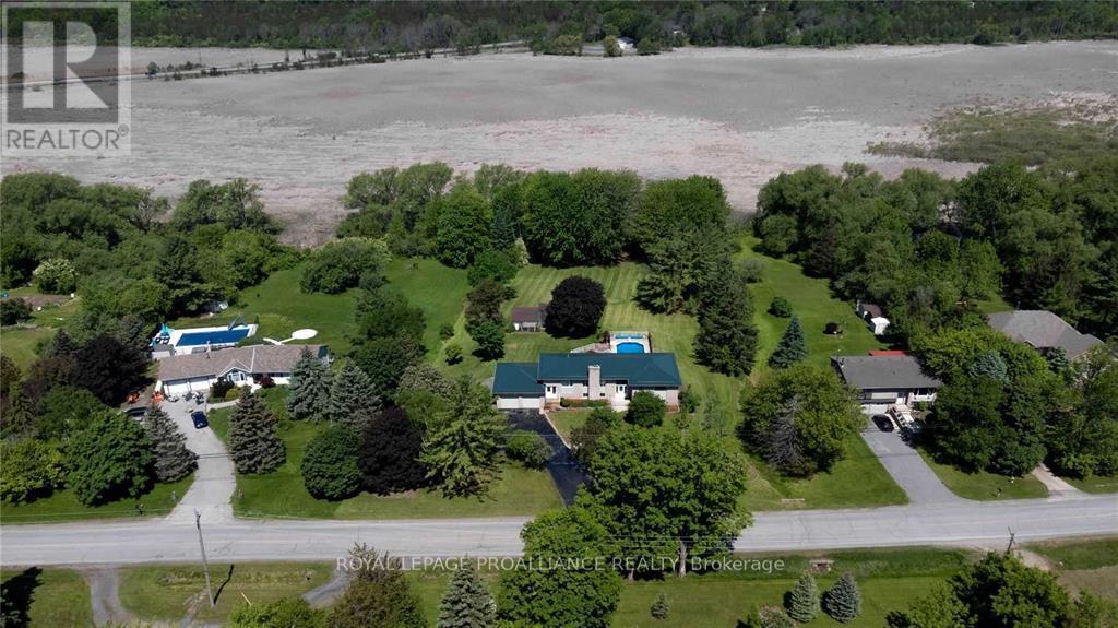 Property at 267 COUNTY ROAD 28 image 2