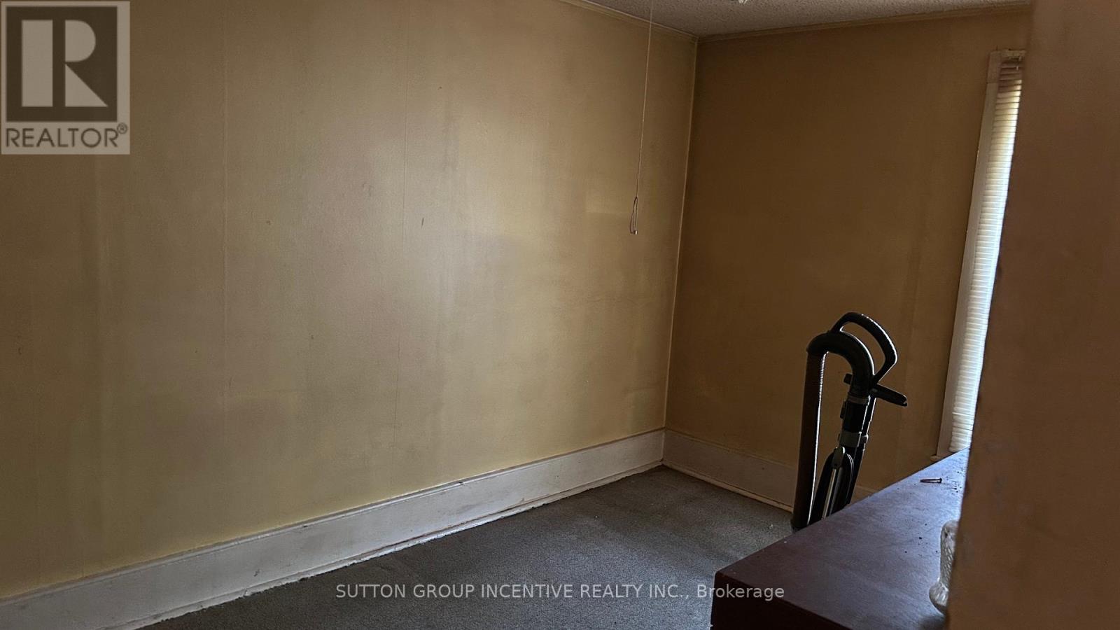 371 West Street N, Orillia, Ontario  L3V 5E5 - Photo 10 - S12272921