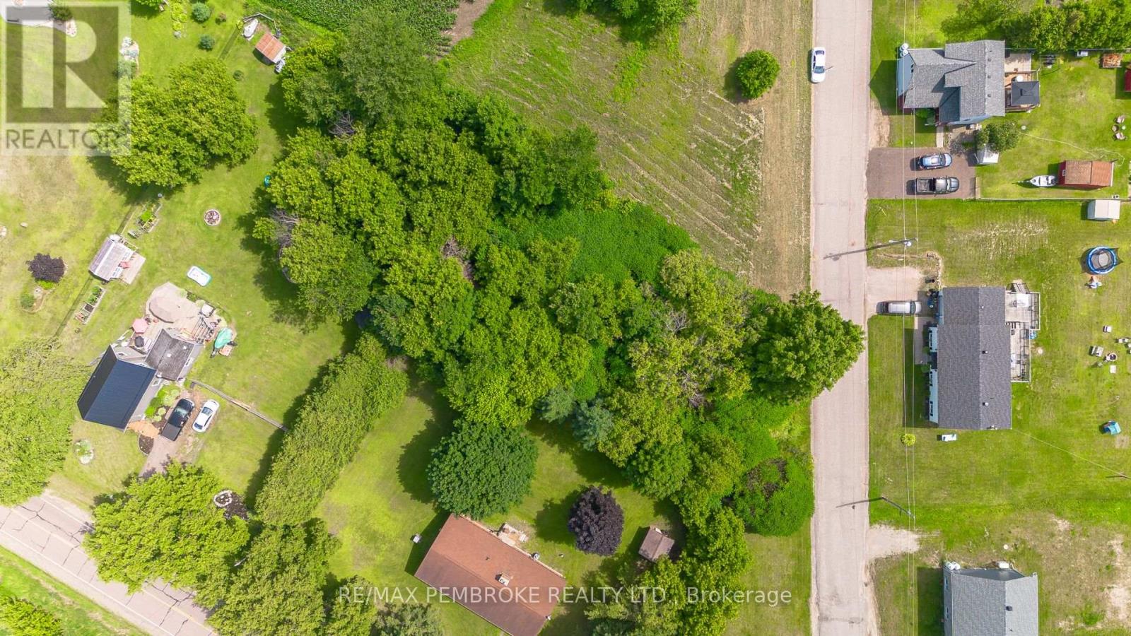 00 Phoebe Street, Whitewater Region, Ontario  K0J 2L0 - Photo 3 - X12273130