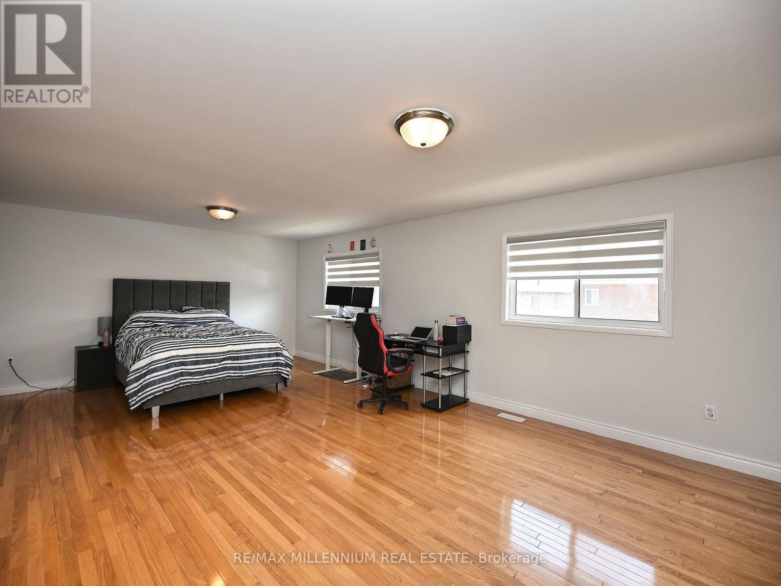 5 Freshspring Drive, Brampton (Sandringham-Wellington), Ontario  L6R 3H6 - Photo 27 - W12272875