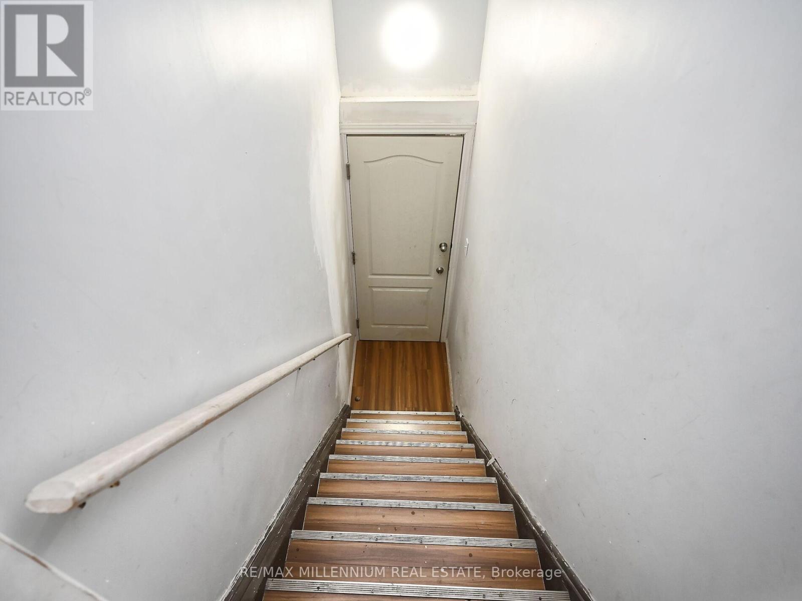 5 Freshspring Drive, Brampton (Sandringham-Wellington), Ontario  L6R 3H6 - Photo 40 - W12272875