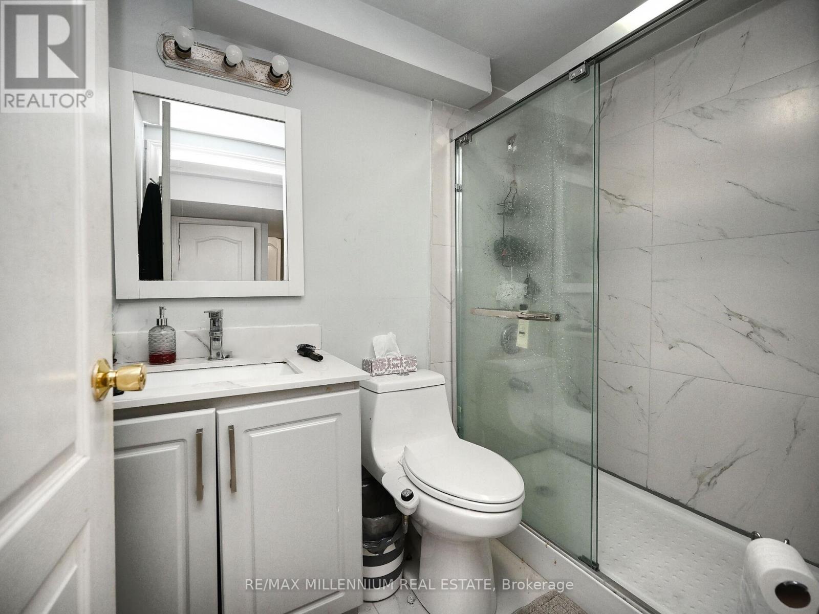 5 Freshspring Drive, Brampton (Sandringham-Wellington), Ontario  L6R 3H6 - Photo 45 - W12272875