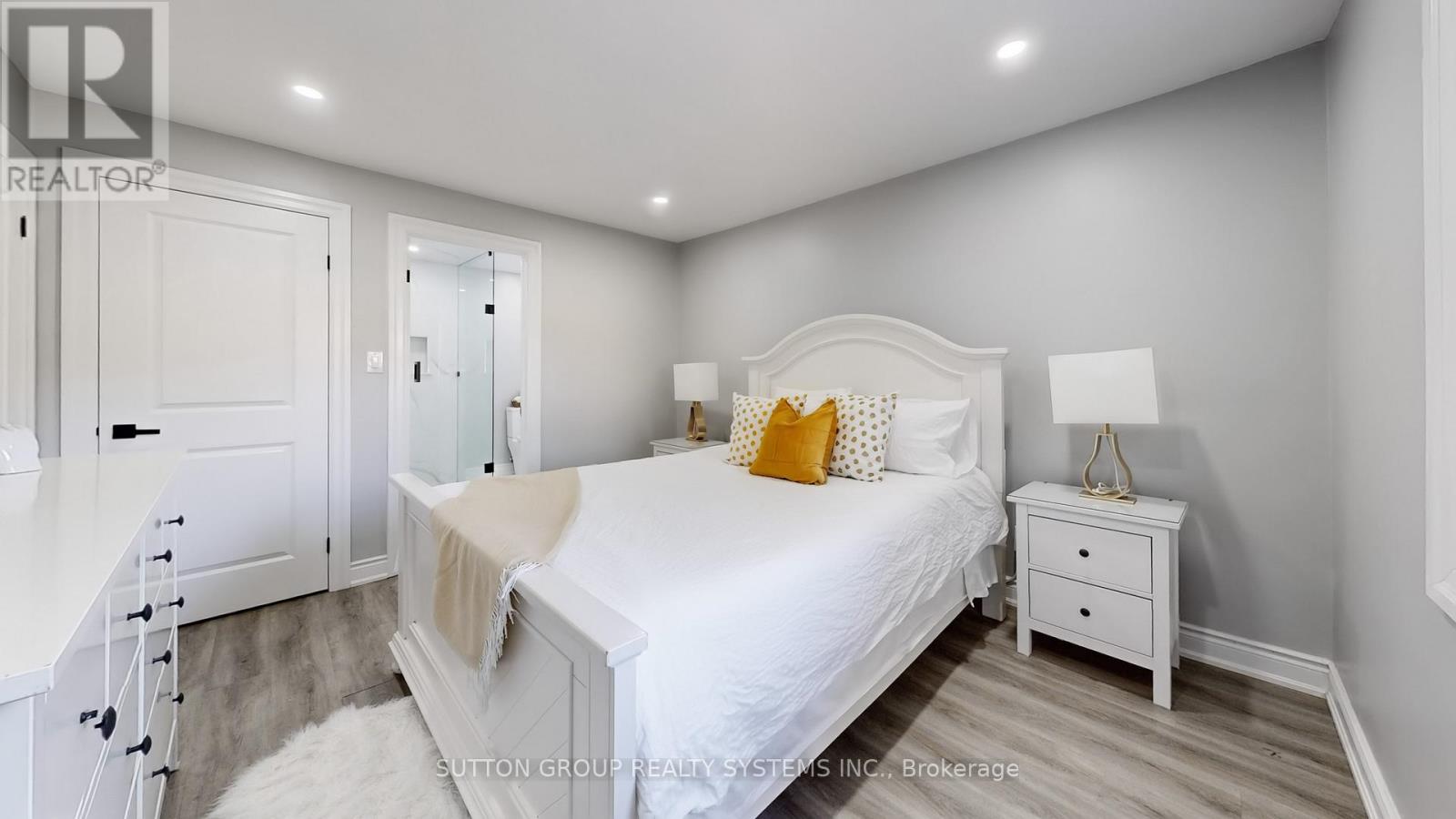 355 Culford Road, Toronto (Maple Leaf), Ontario  M6L 2V8 - Photo 20 - W12272910