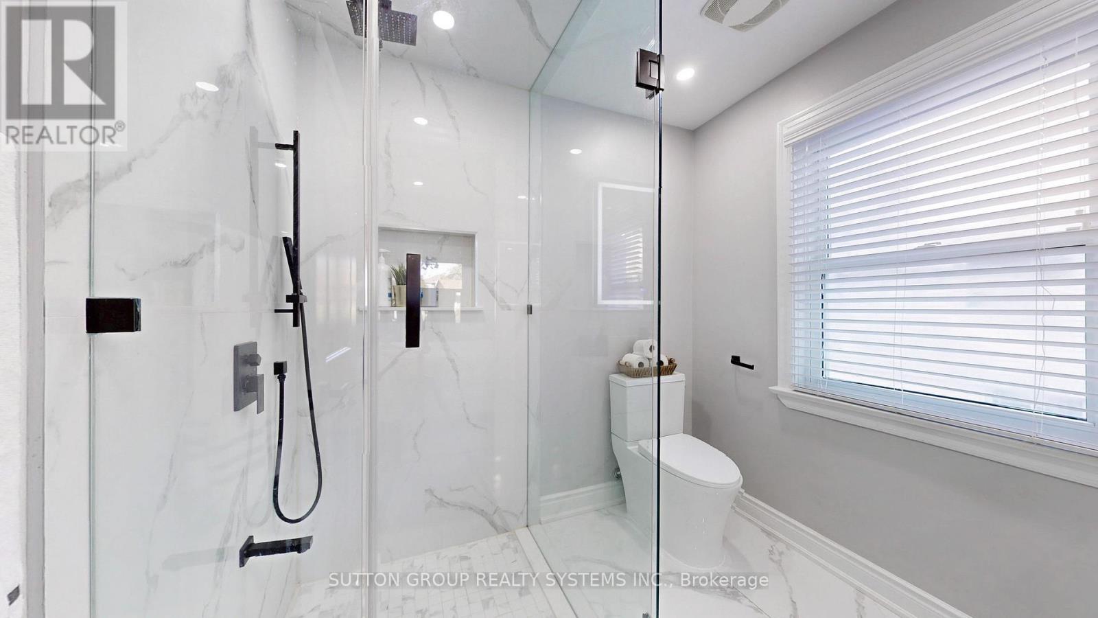 355 Culford Road, Toronto (Maple Leaf), Ontario  M6L 2V8 - Photo 26 - W12272910