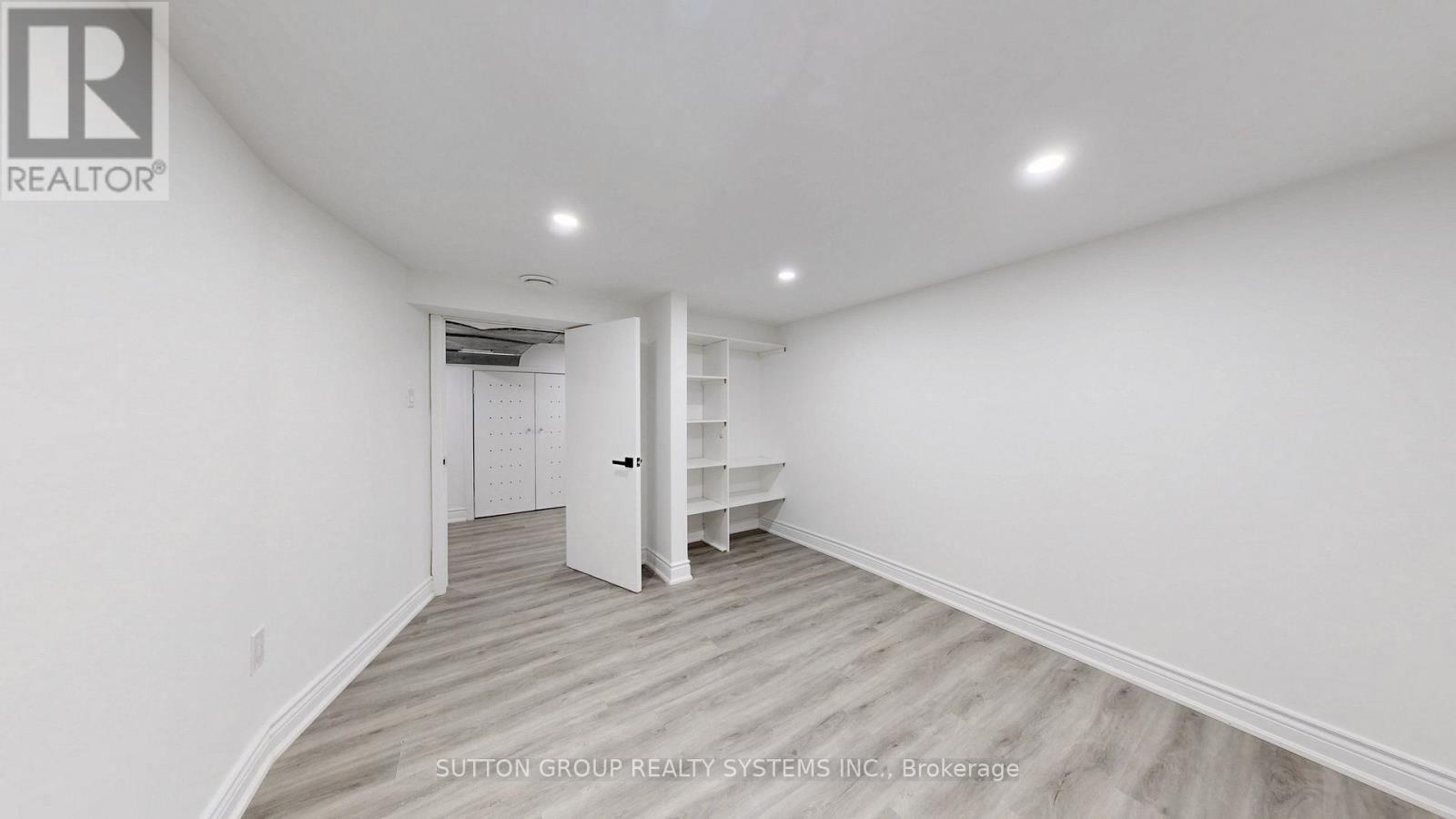 355 Culford Road, Toronto (Maple Leaf), Ontario  M6L 2V8 - Photo 32 - W12272910