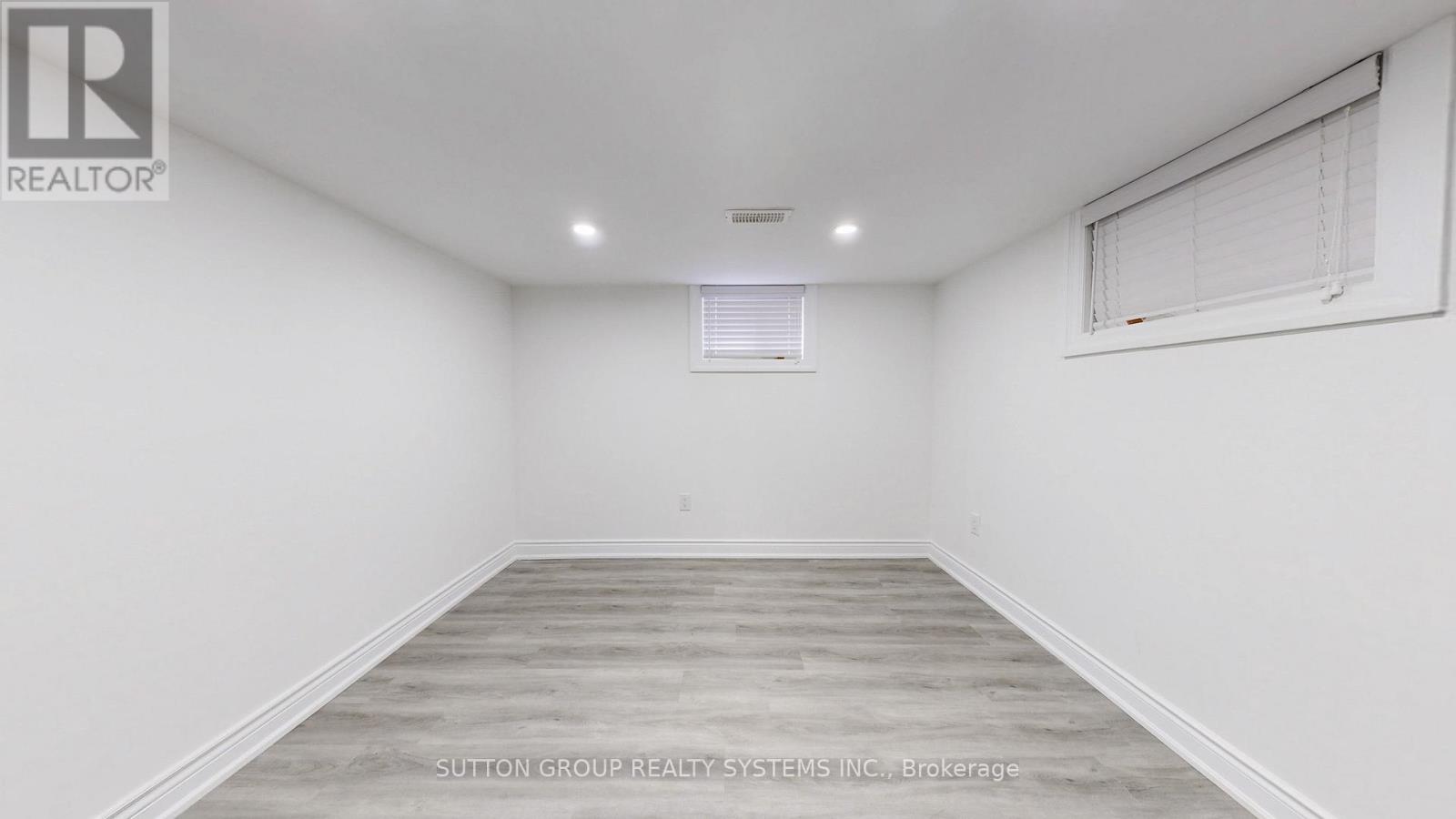355 Culford Road, Toronto (Maple Leaf), Ontario  M6L 2V8 - Photo 34 - W12272910