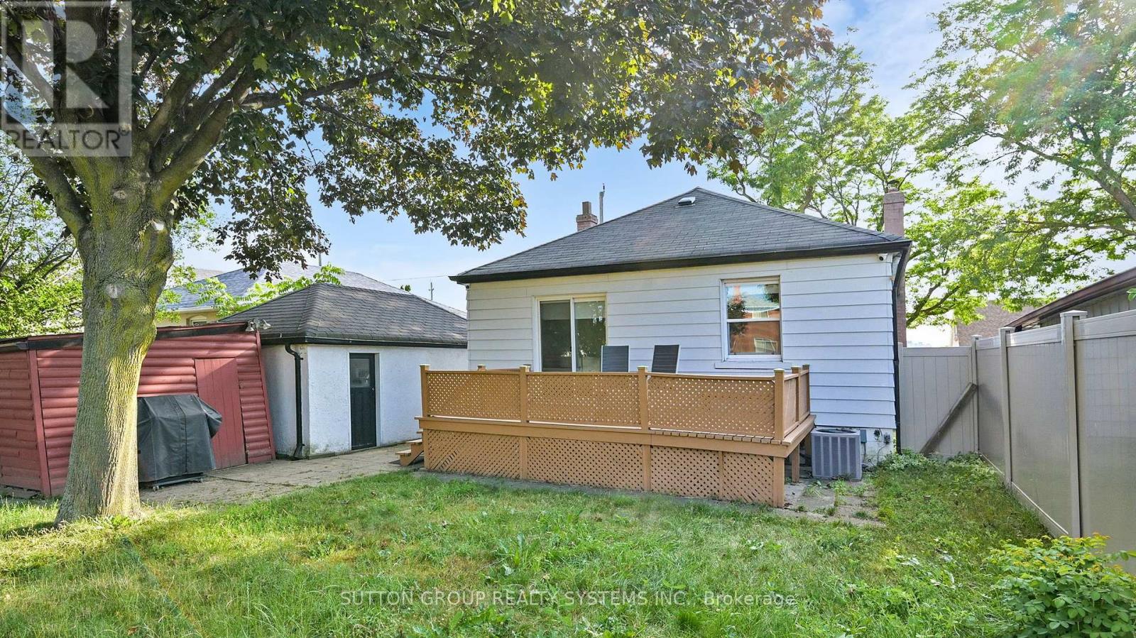 355 Culford Road, Toronto (Maple Leaf), Ontario  M6L 2V8 - Photo 37 - W12272910