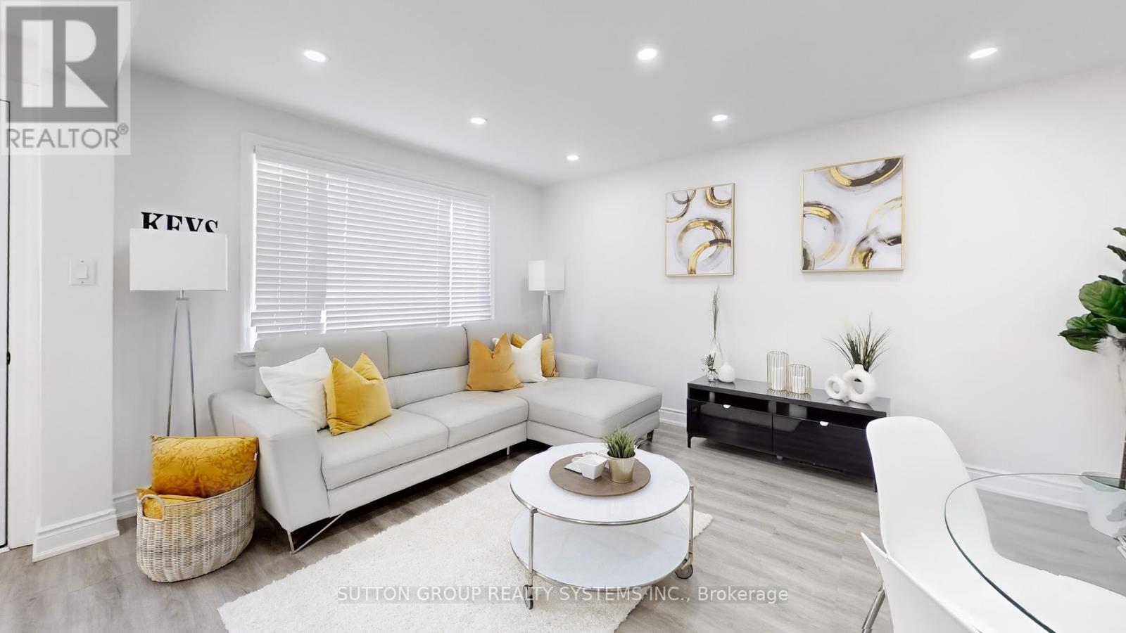 355 Culford Road, Toronto (Maple Leaf), Ontario  M6L 2V8 - Photo 9 - W12272910
